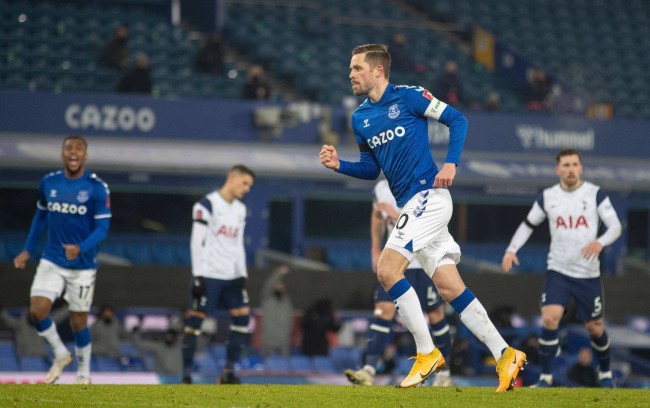 队的进攻节 队的进攻节