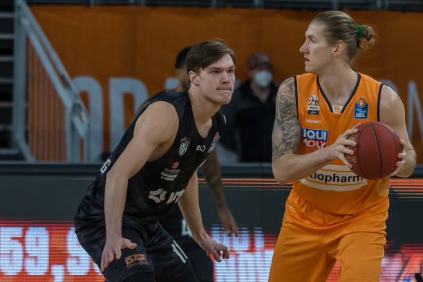 勇士排名跌 勇士排名跌