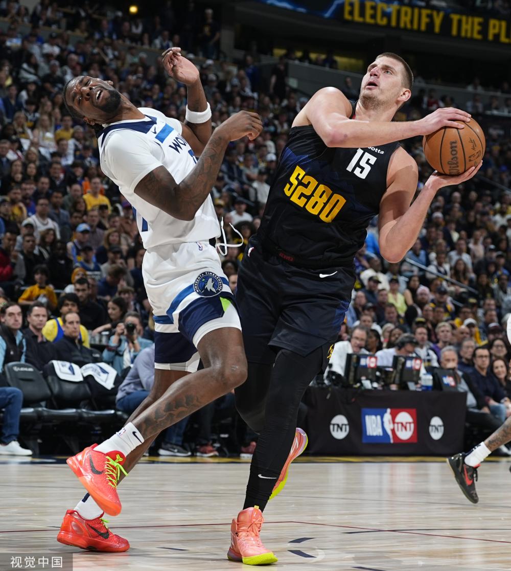 灯光反差 灯光反差